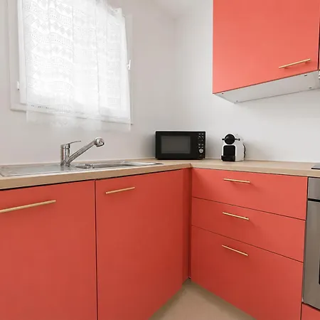Apartamento T2 Cavalaire, Balcon & Parking *