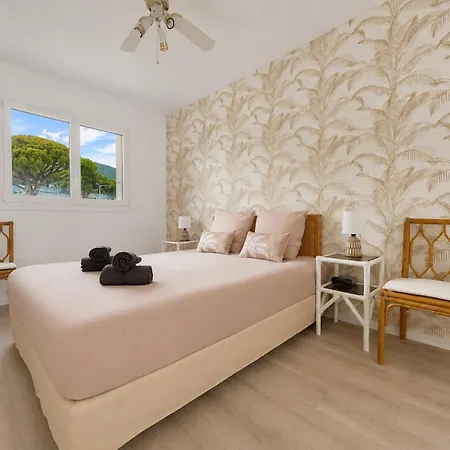 T2 Cavalaire, Balcon & Parking Apartamento *